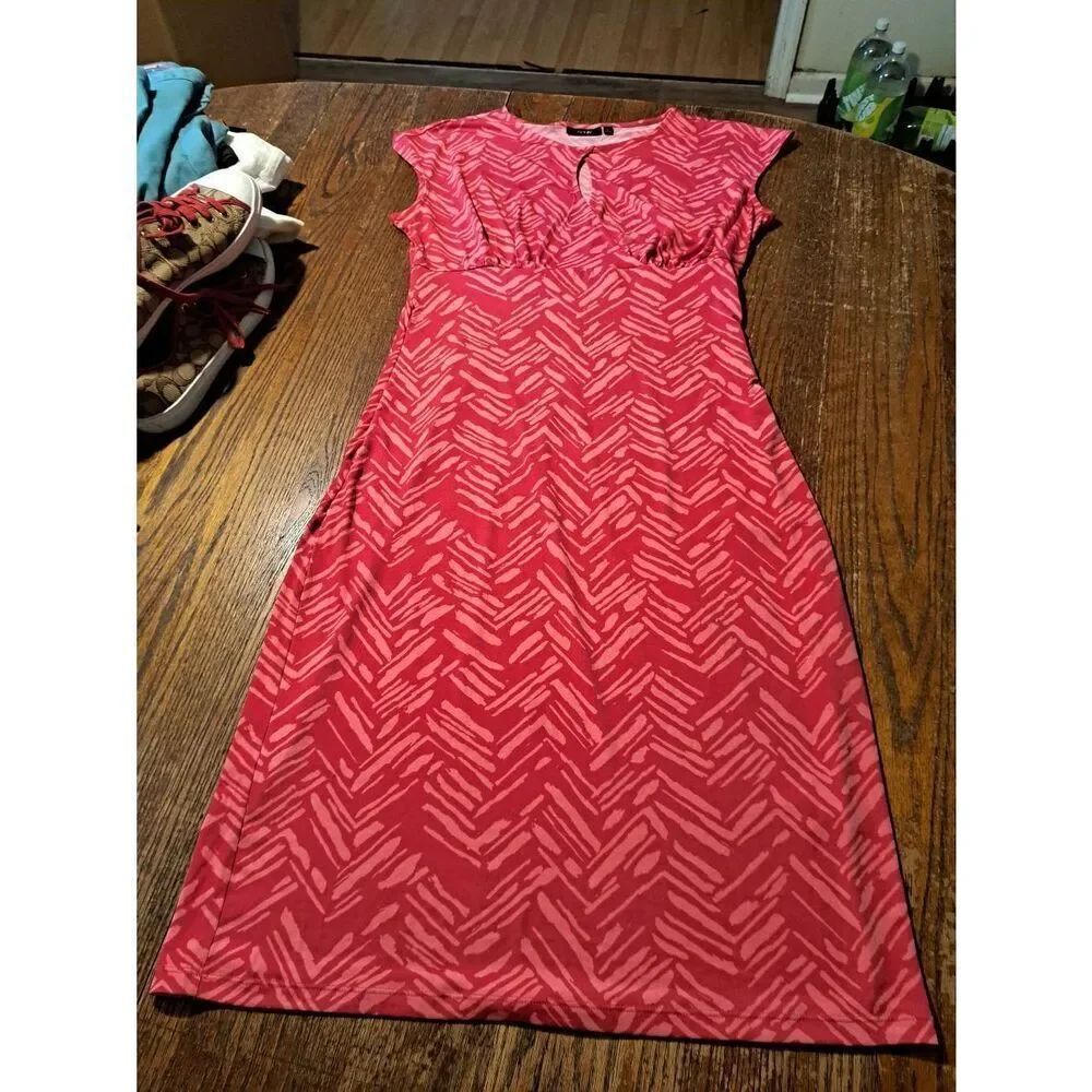 APT. 9 Large Pink Keyhole Short Sleeve Stretch Midi Dress